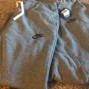 Nike Sweatsuit